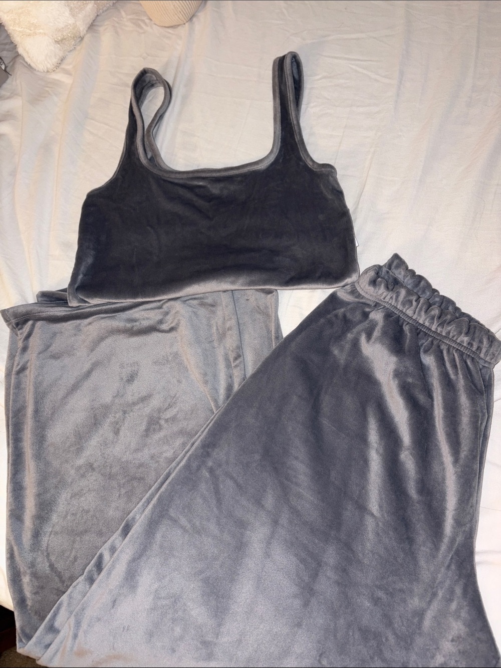 Old Navy Velvet-Feel Lounge Crop Tank and Wide-Leg Pants - Gray